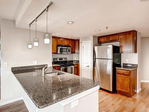 5th image of 100 Park Ave W APT 1202