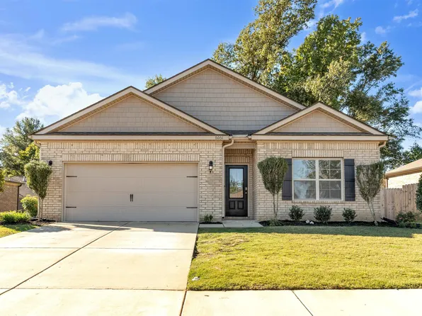 5051 Shellback Dr, Millington, TN 38053