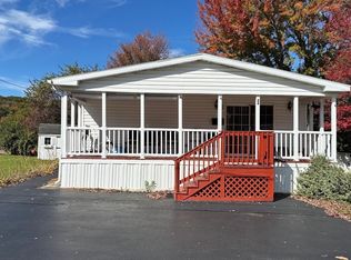 24 Windbrook Dr, Auburn, MA 01501