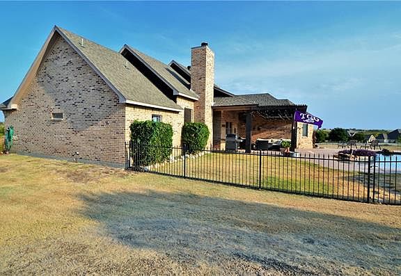 5th image of 6700 Mustang Creek Dr