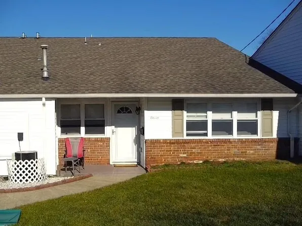 11 Minnesota Dr #307, Matawan, NJ 07747