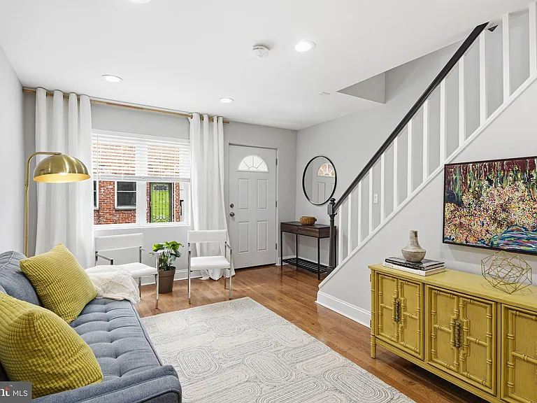 513 Wilder St — Photo 1