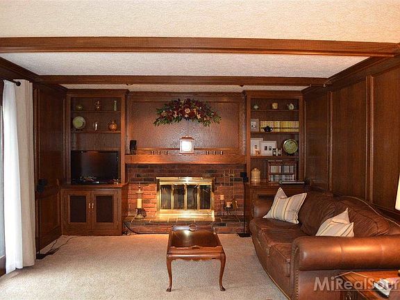 2nd image of 722 Briarcliff Dr