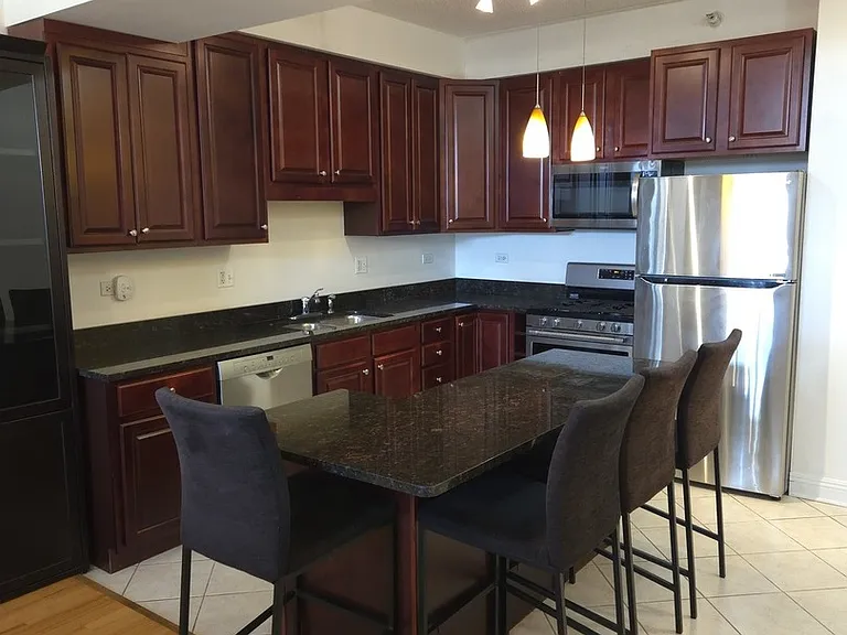 4330 N Neva Ave #305 — Photo 5