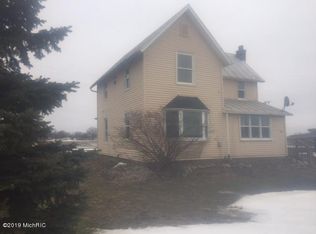 3287 14th St, Hopkins, MI 49328