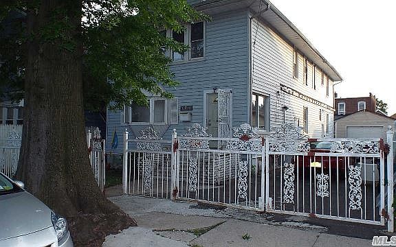 3rd image of 10730 126th St