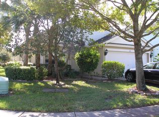 102 Newberry Ln, Royal Palm Beach, FL 33414