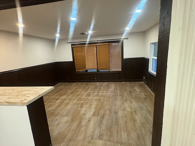 3661 Sherman Dr — Photo 6