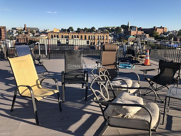 3rd image of 395 W Broadway APT 4A