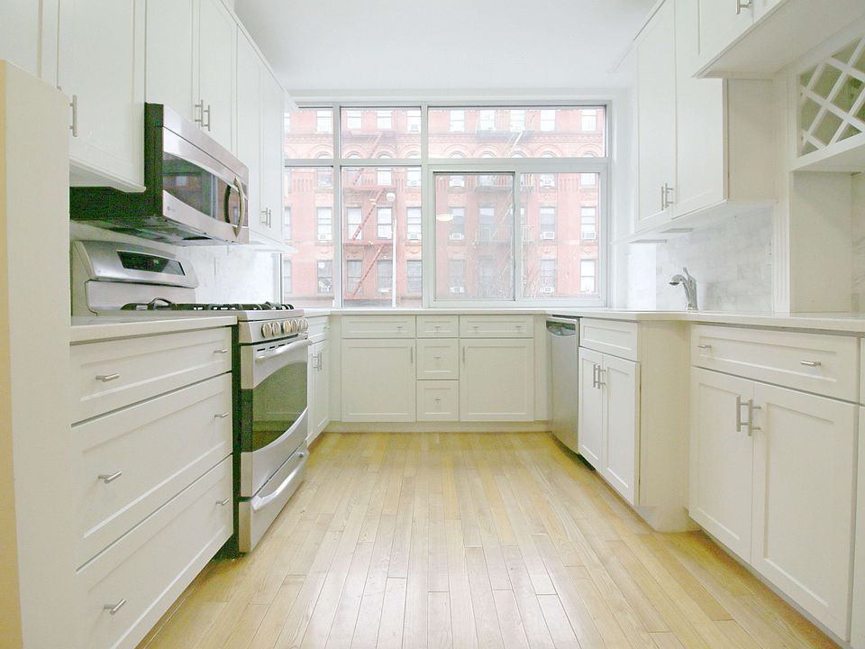 1st image of 20 W 131st St #2