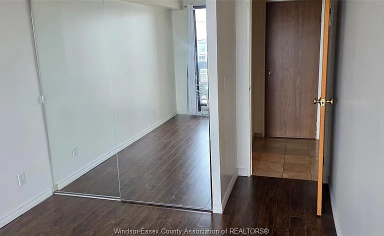 150 Park St W #2407 — Photo 14