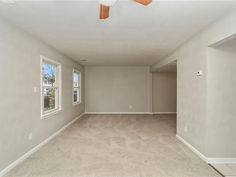 5989 Clear Springs Ct — Photo 8