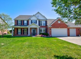 817 S Raylee Garden Dr, New Palestine, IN