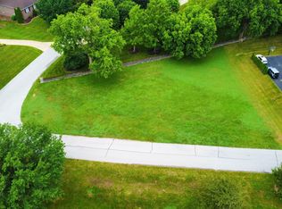 205 Stonehedge St, Frankfort, KY 40601