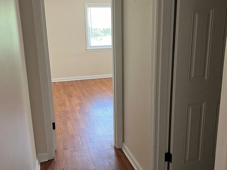 2658 River Rd — Photo 7