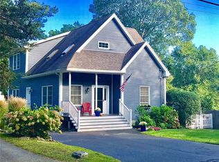 785 Middlebridge Rd, South Kingstown, RI 02879