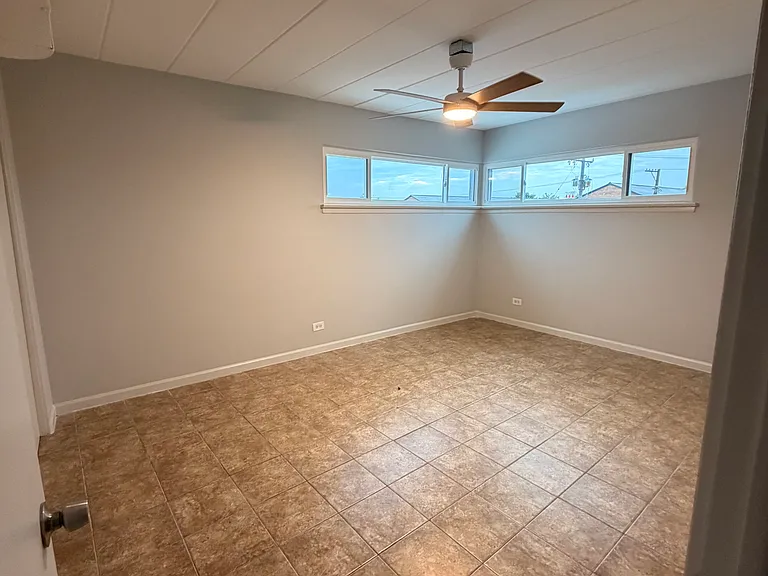 8601 W Cermak Rd #2 — Photo 8