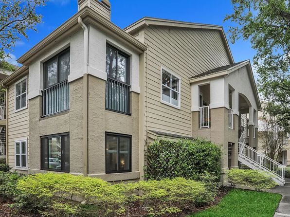 19 Arbor Club Dr Unit 107