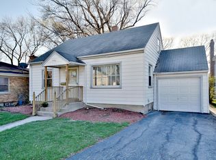 682 S York St, Elmhurst, IL
