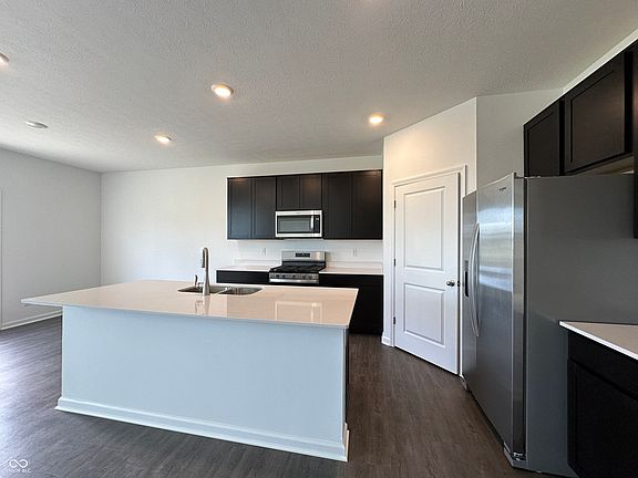 3rd image of 2155 Gambel Ln