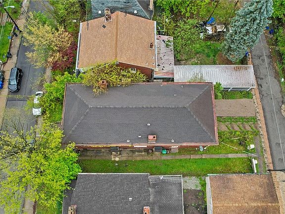 4th image of 419-421 Rochelle St