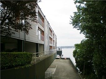 733 lake side Building north side
