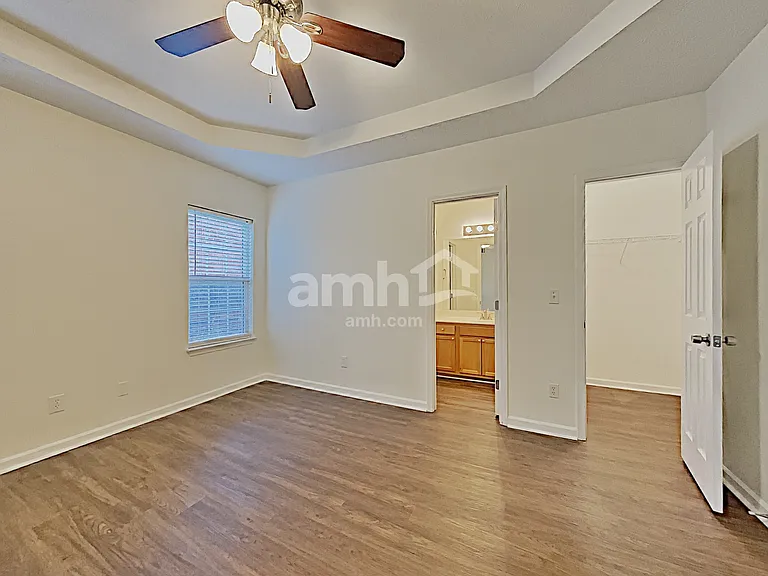 6852 Scarlet Ridge Dr — Photo 11