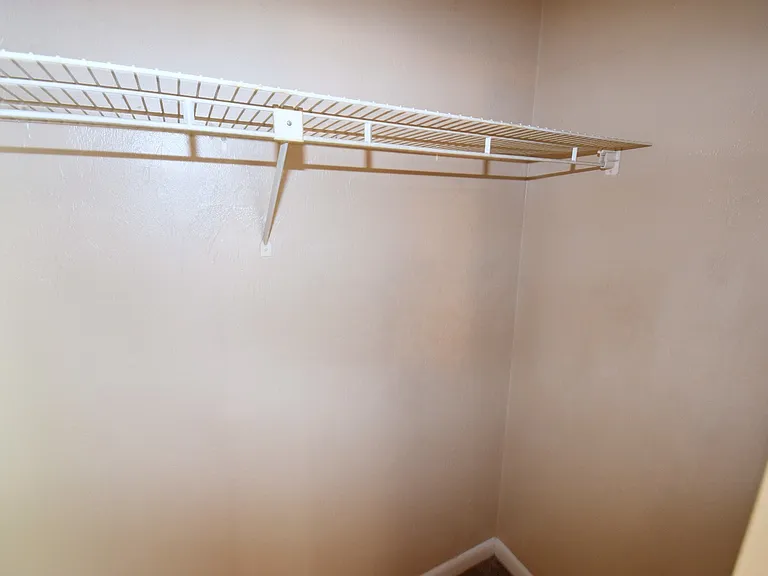 2635 SW 35th Pl — Photo 11