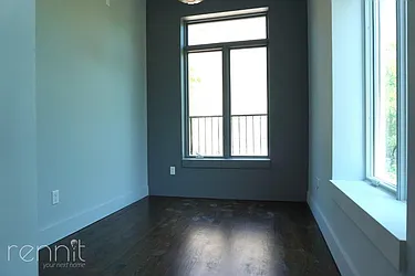 Rented by Rennit Inc.