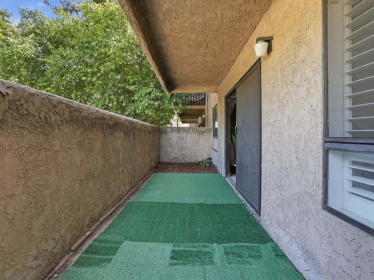 22100 Burbank Blvd #155F — Photo 11