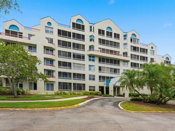 2333 Feather Sound Dr, Clearwater, FL