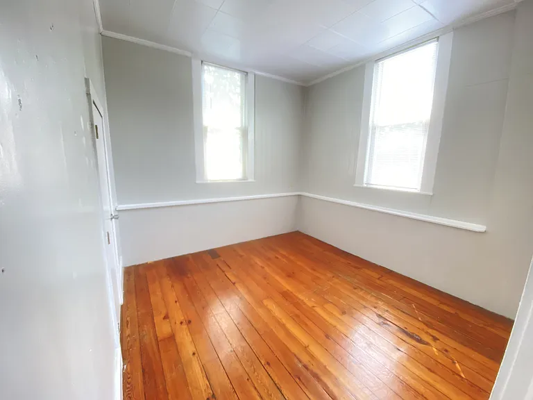 4830 Columbus St #3 — Photo 8