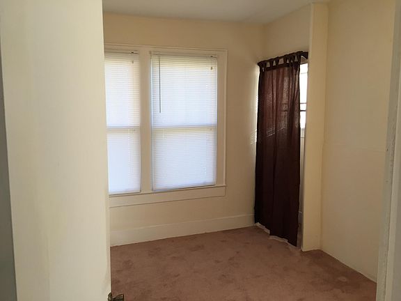 4th image of 415 S Greenwood Ave