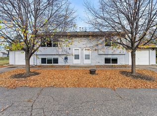 3808 Lodestone Ln, Eagan, MN 55122