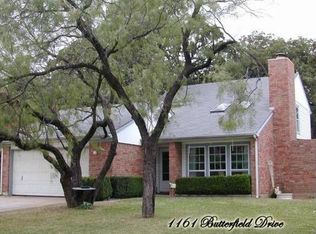 1161 Butterfield Dr, Grapevine, TX 76051