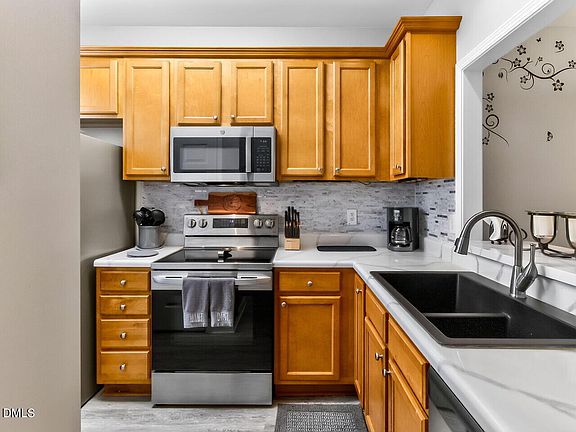 4th image of 844 Horton Rd APT 56