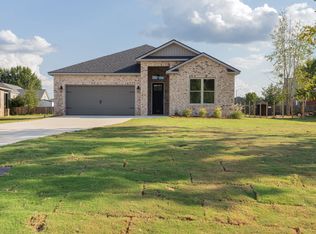 (Undisclosed Address), Warner Robins, GA 31088