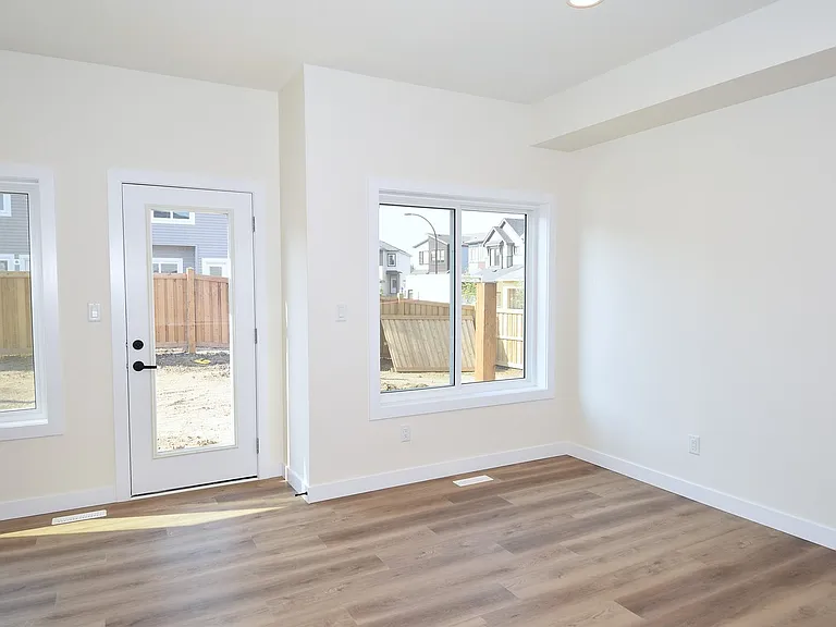 2131 5th Ave SW — Photo 36