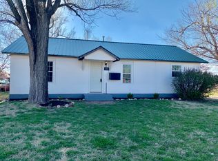 513 S Laird St, Mooreland, OK 73852
