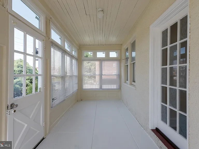 1213 Friendship St — Photo 2