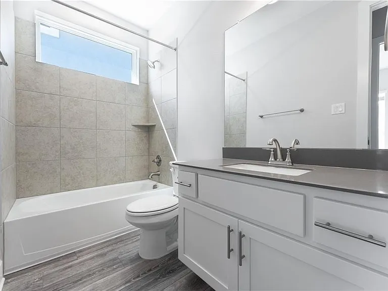 1101 Kerrwood Way — Photo 25