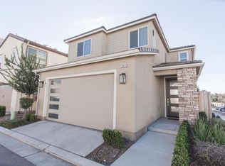 2020 N Ralph Ln, Clovis, CA 93619