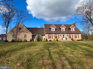 220 Poplar Rd, Lewistown, PA 17044