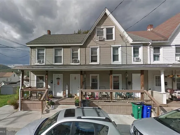 208 W High St #212, Nesquehoning, PA 18240