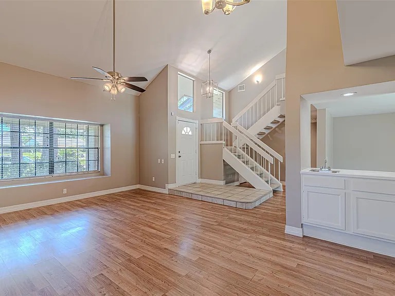 18506 Creekfield Ct — Photo 17
