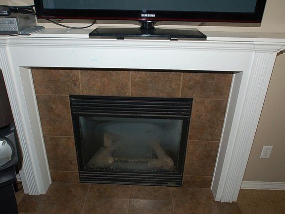 5th image of 1130 180th St E