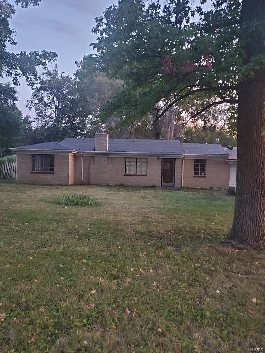 1st image of 8140 Packard Ave