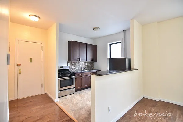 Rented by Bohemia Realty Group | media 4