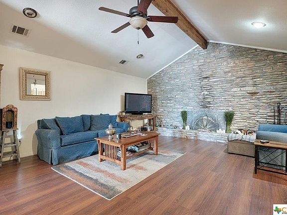 3rd image of 248 Privada Dr