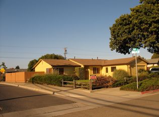 1017 W College Ave, Lompoc, CA 93436